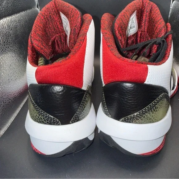 Size 11 - Air Jordan 2010 Black Varsity Red, 387358-061, Clean, No OG Box, Great